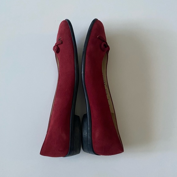 SALVATORE FERRAEGAMO Burgundy Suede Bow Accents Flats women’s size 7B - Picture 4 of 10